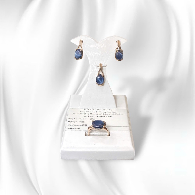 Gemstones - Gold
